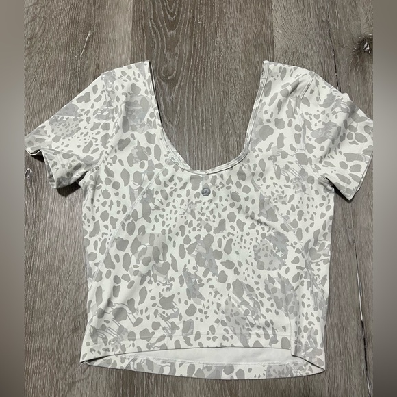 Lululemon Align T-Shirt - Picture 4 of 6